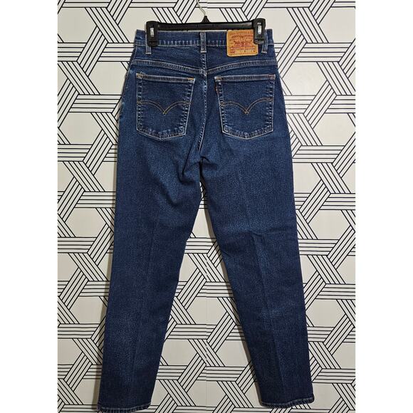 Womens vintage  Levi 550 Relaxed Fit Size 8 Misses - Picture 4 of 7